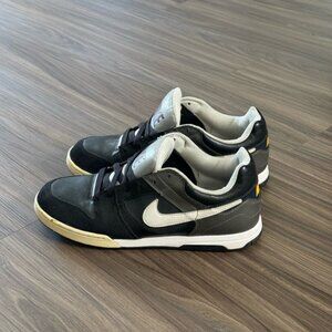 Vintage Y2k Nike Sb Dunk Men’s 10.5